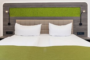 CHRIZZ Rooms