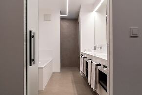 CHRIZZ Rooms