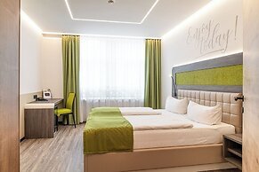 CHRIZZ Rooms