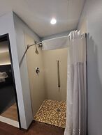 Comfort Inn & Suites Miami - Route 66
