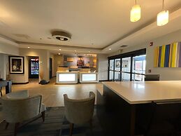 Comfort Inn & Suites Miami - Route 66