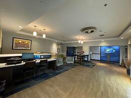 Comfort Inn & Suites Miami - Route 66
