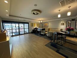 Comfort Inn & Suites Miami - Route 66