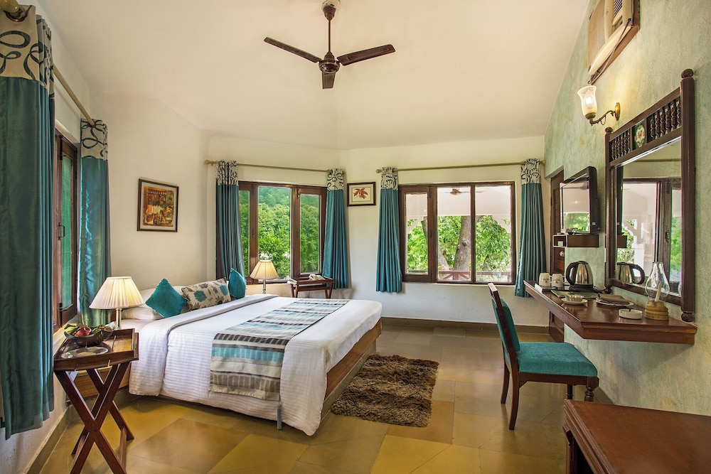 The Riverview Retreat, Corbett