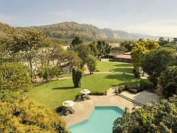 The Riverview Retreat, Corbett