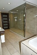 Quality Hotel & Conference Centre
