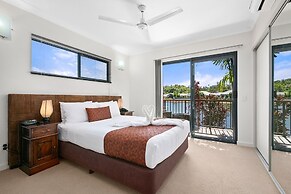 Blue Lagoon Resort