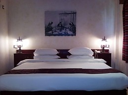 Al Liwan Suites