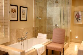 Royal Palm Hotel