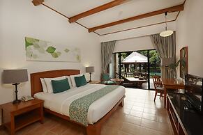 Woodlands Hotel & Resort