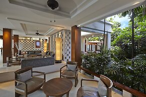 Woodlands Hotel & Resort