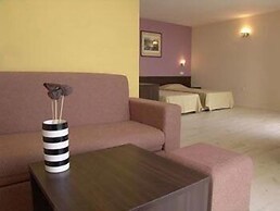 Valeo Hotel