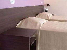 Valeo Hotel
