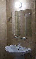 Valeo Hotel