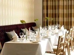 Sneem Hotel