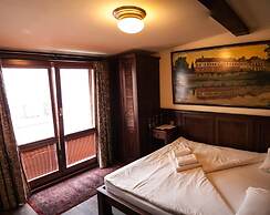 Boat Hotel Matylda