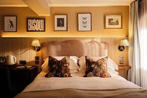 The Churchill Hotel