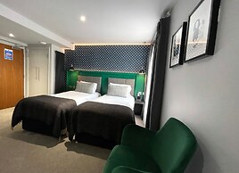 The Churchill Hotel