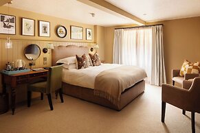 The Churchill Hotel