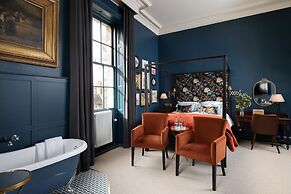 The Churchill Hotel
