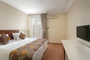 Dinc Hotel