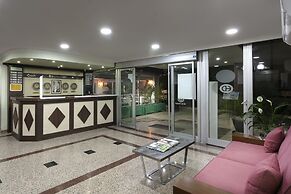 Dinc Hotel