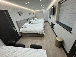 Park Avenue Hotel