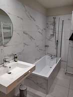 Cit'Hotel Logis de Brou