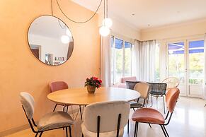 Cit'Hotel Logis de Brou
