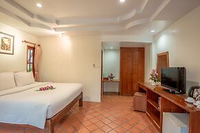 Bangtao Village Resort