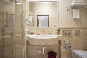 Swiss Hotel