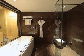 Sahara Star