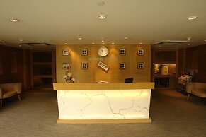 Sahara Star