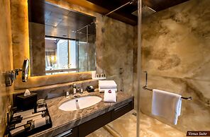 Sahara Star