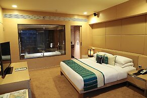 Sahara Star