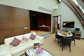 Sahara Star