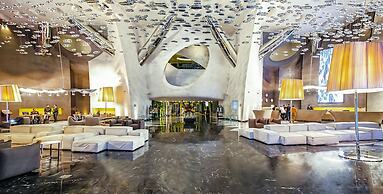 Sahara Star