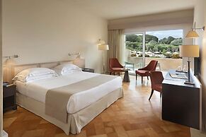 L'Ea Bianca Luxury Resort
