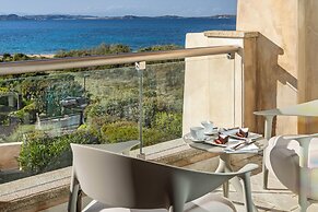 L'Ea Bianca Luxury Resort
