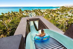 The Reef at Atlantis