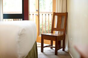 Middle Beach Lodge
