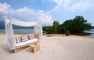 Badian Island Wellness Resort