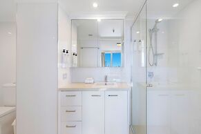 ULTIQA Beach Haven At Broadbeach