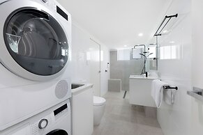 ULTIQA Beach Haven At Broadbeach