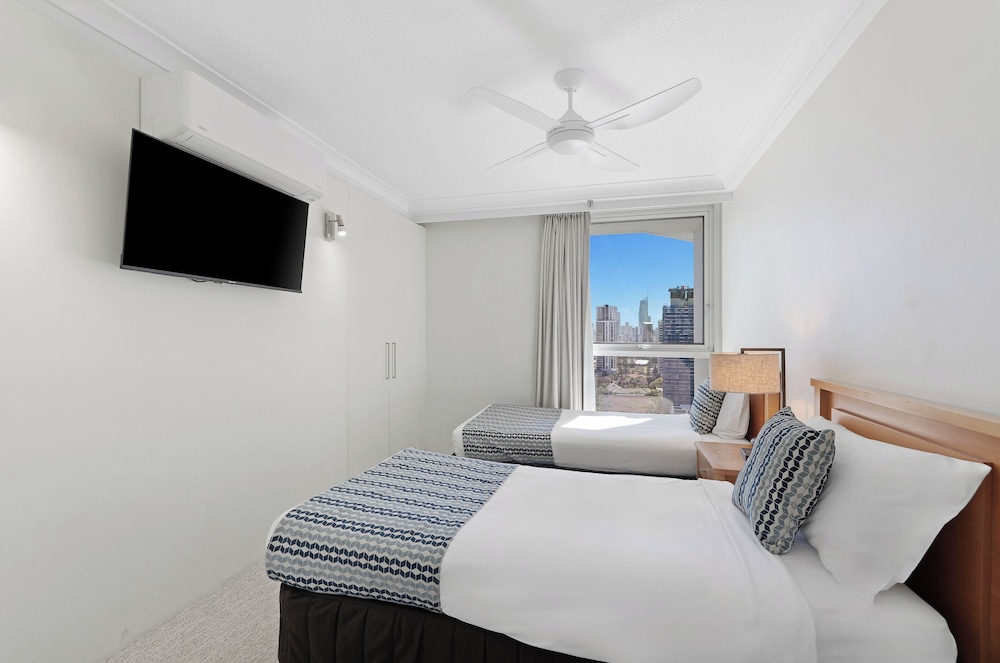 ULTIQA Beach Haven At Broadbeach
