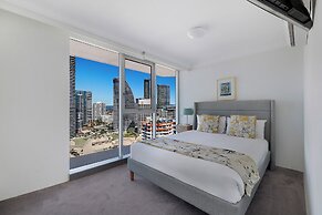ULTIQA Beach Haven At Broadbeach
