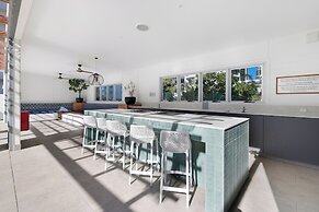ULTIQA Beach Haven At Broadbeach