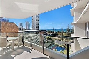 ULTIQA Beach Haven At Broadbeach