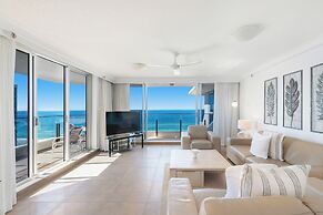 ULTIQA Beach Haven At Broadbeach