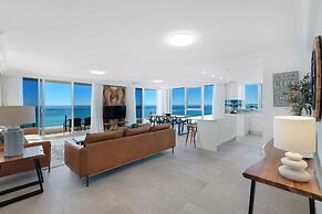 ULTIQA Beach Haven At Broadbeach